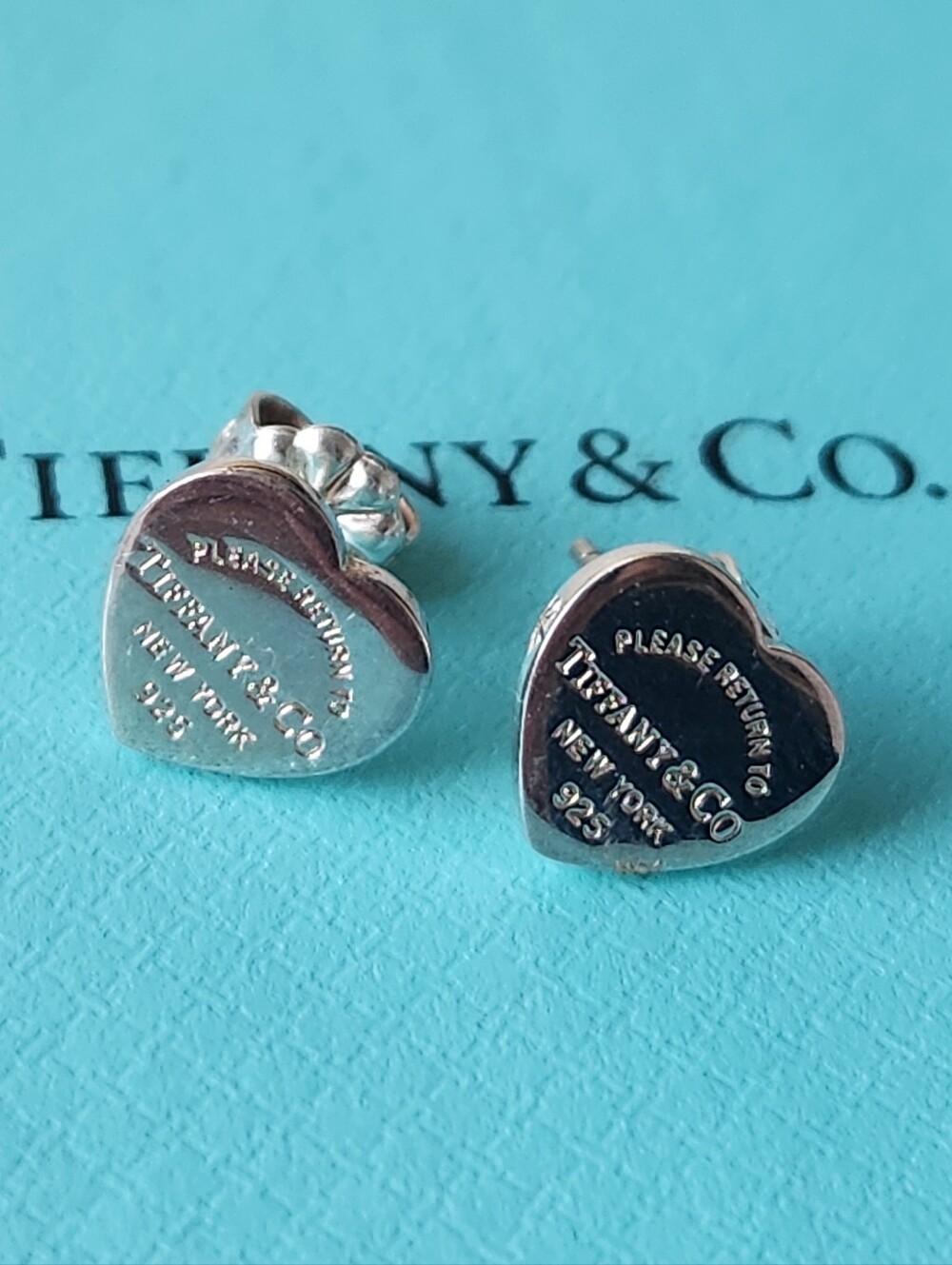 Silver Mini Heart Fashion Earrings, Blue Bag, Box, Cloth Bag, Polishing Cloth